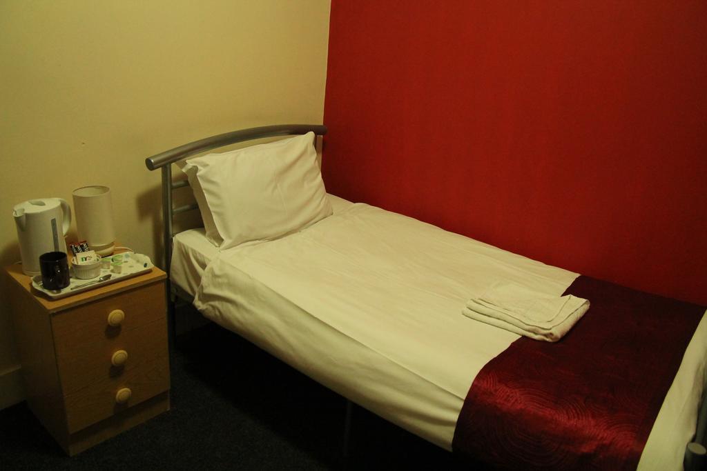 London Olympus Hotel Nirvana Londres Quarto foto